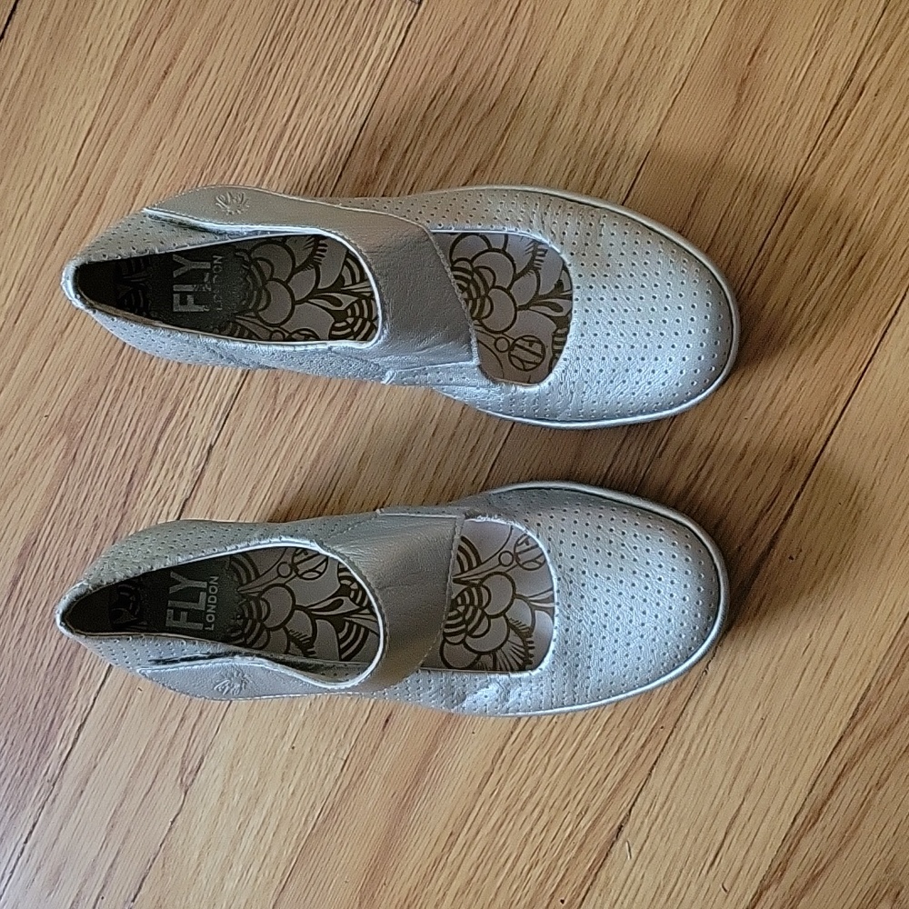 Fly London Wedge Mary Jane Leather Shoes.  Womens Size  7.5 USA
